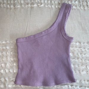 Light purple single shoulder ribbed crop top